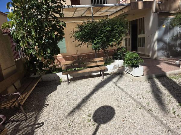 Piso en calle Yecla s/n