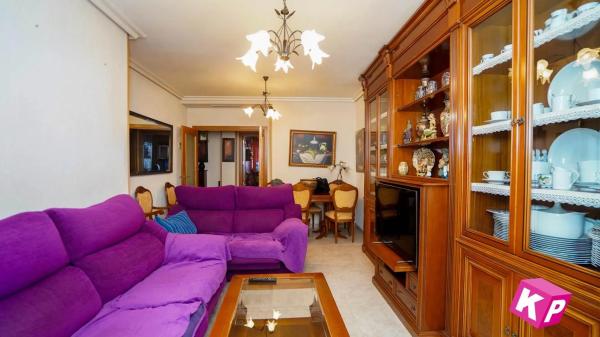 Piso en calle Francisco Santamaría