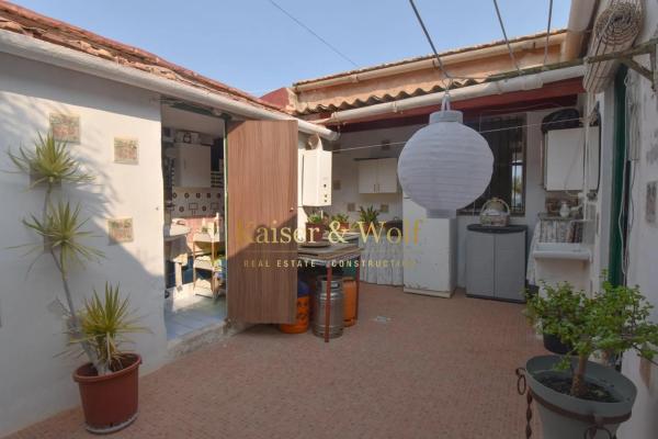 Casa independiente en avenida de la Armada Española