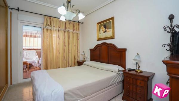 Piso en calle Francisco Santamaría