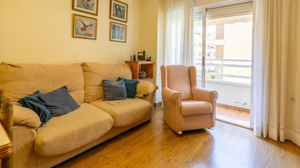 Piso en calle Francisco Marina