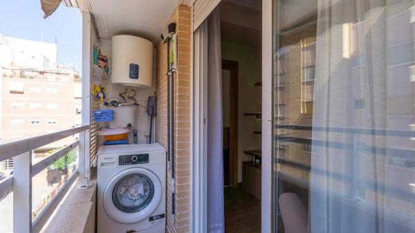 Piso en calle Francisco Marina