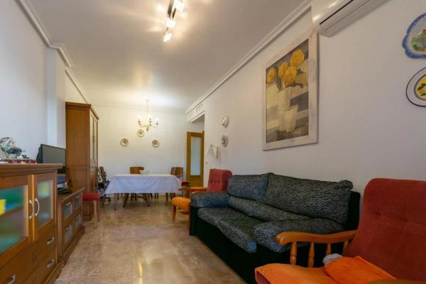 Piso en calle Dean Llopez