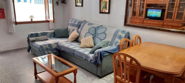 Chalet adosado en CL Catral, 20