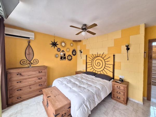 Chalet adosado en calle Misteri d'Elx