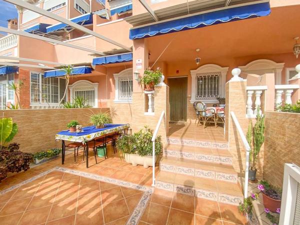 Casa independiente en avenida Zaragoza