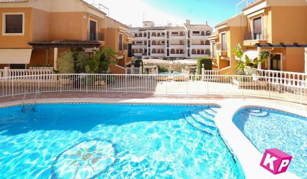 Chalet adosado en avenida de Portugal