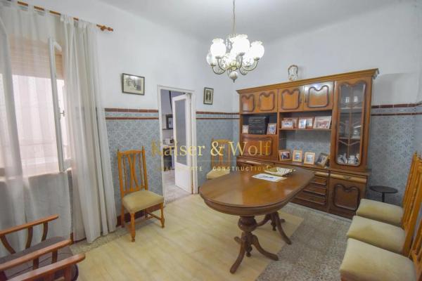 Casa independiente en calle Angel