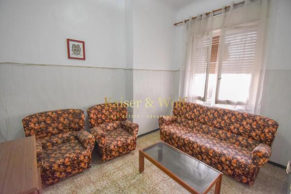 Casa independiente en calle Angel