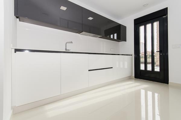 Amay Deluxe Modelo Silvia