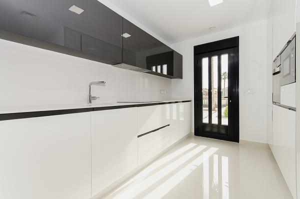 Amay Deluxe Modelo Silvia