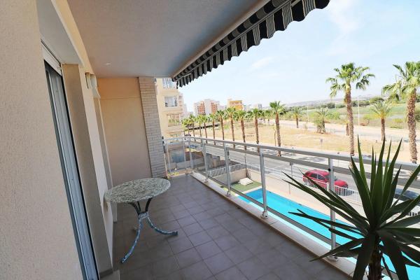 Piso en avenida del puerto