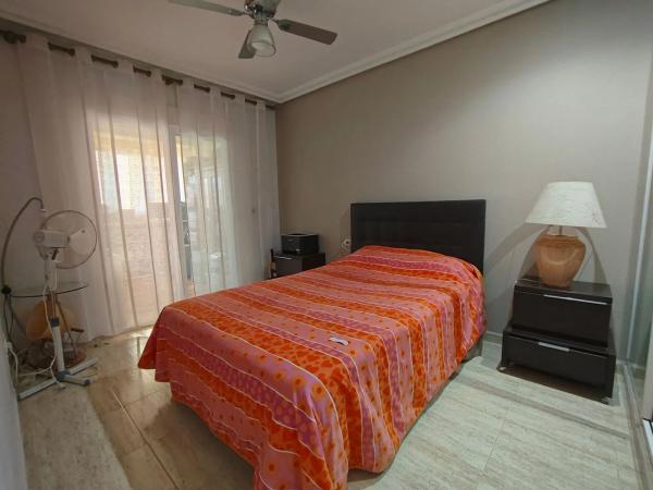 Chalet adosado en avenida d'Espanya