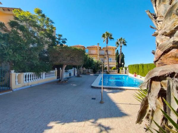 Chalet adosado en avenida d'Espanya