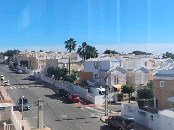 Chalet adosado en avenida d'Espanya