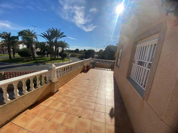 Piso en avenida de Cervantes s/n