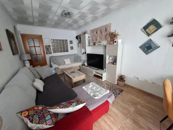 Chalet adosado en calle l'Albardi, 18