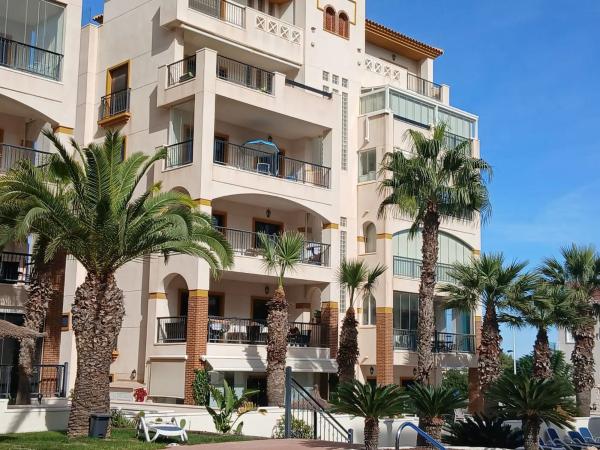 Piso en calle Callosa, 16