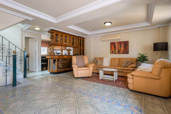 Chalet en Urbanizaciones