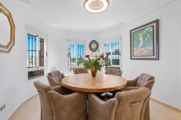 Casa independiente en calle la Rambla