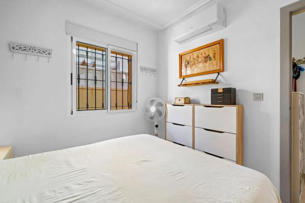 Casa independiente en calle la Rambla