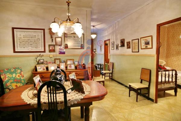 Casa independiente en avenida del País Valencià, 88