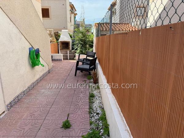 Chalet adosado en calle Estocolmo