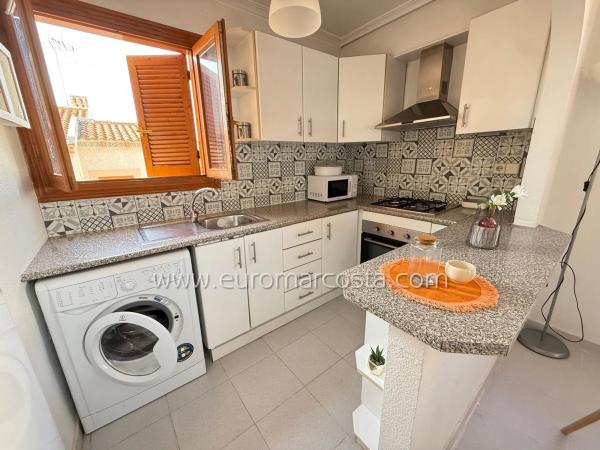 Chalet adosado en calle Estocolmo