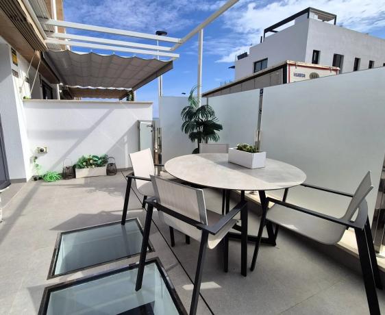 Chalet adosado en calle Carcaixent