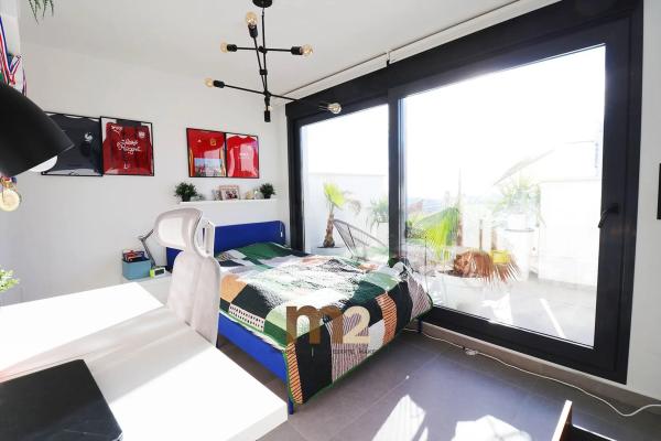 Chalet adosado en calle Carcaixent