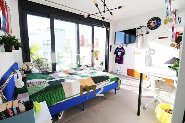 Chalet adosado en calle Carcaixent