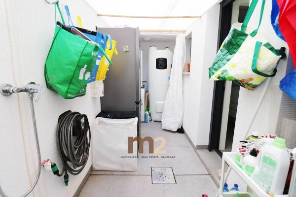 Chalet adosado en calle Carcaixent