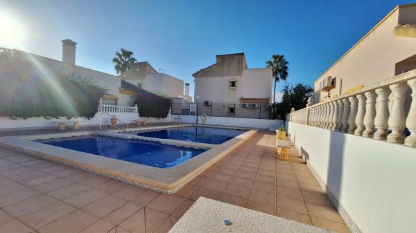 Casa independiente en calle el Bovalar, 91