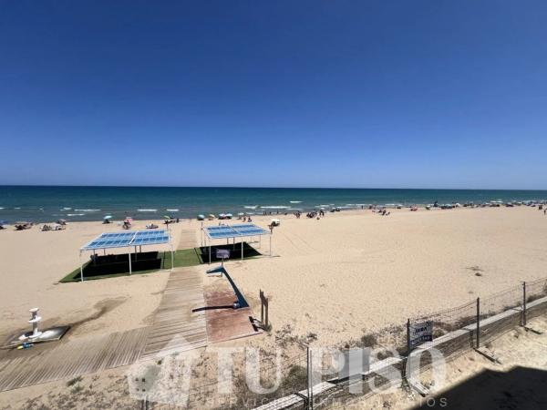 Piso en avenida de la Libertad