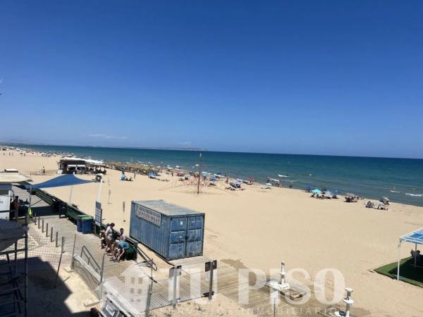 Piso en avenida de la Libertad