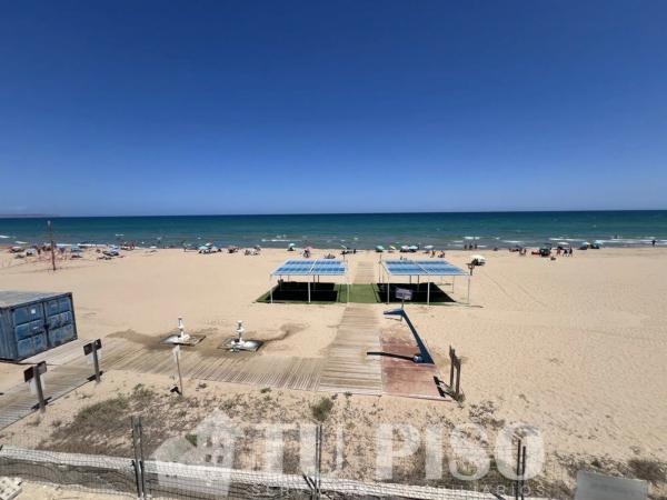 Piso en avenida de la Libertad