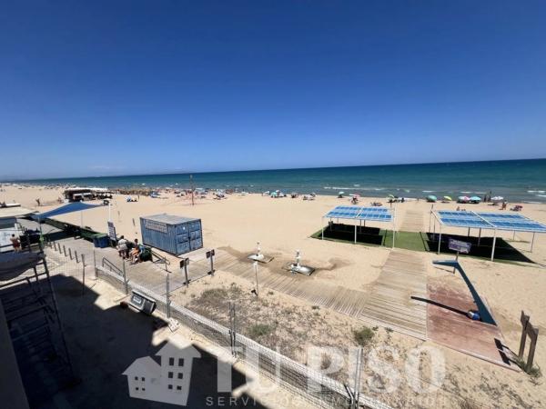 Piso en avenida de la Libertad