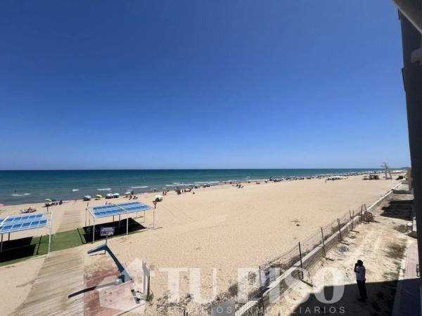 Piso en avenida de la Libertad