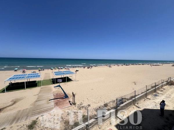 Piso en avenida de la Libertad