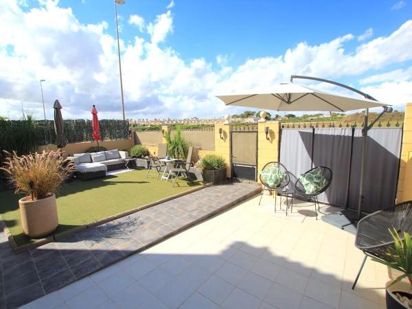 Casa independiente en calle Vicente Aracil