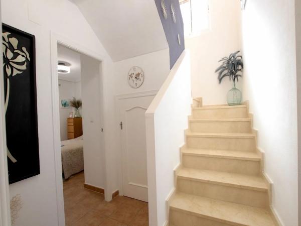 Casa independiente en calle Vicente Aracil