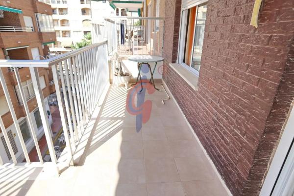 Piso en calle General Prim, 16