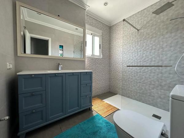 Chalet pareado en calle Roma, 1