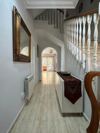 Chalet pareado en calle Roma, 1