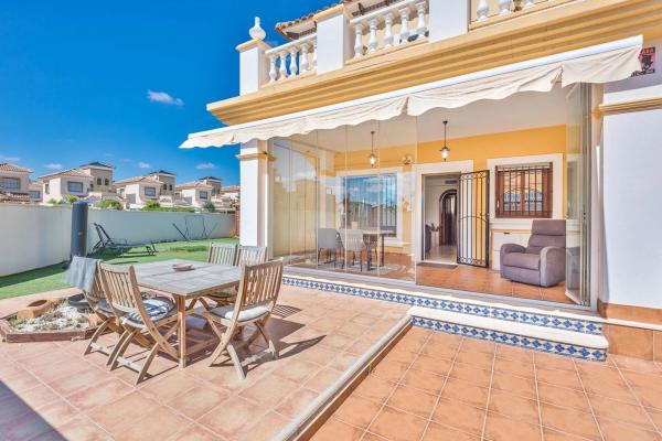 Casa independiente en CL Manuel Ferrandez