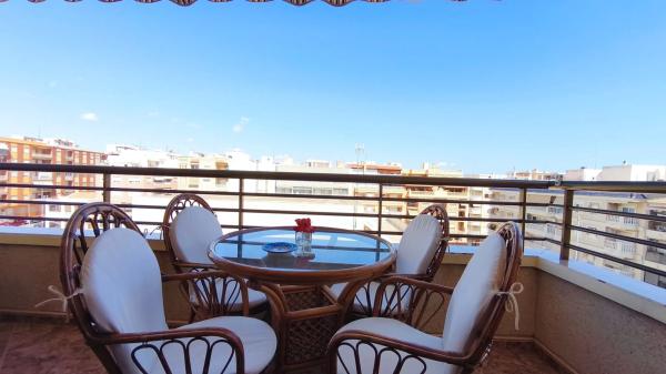 Piso en puerta de Argel, 5