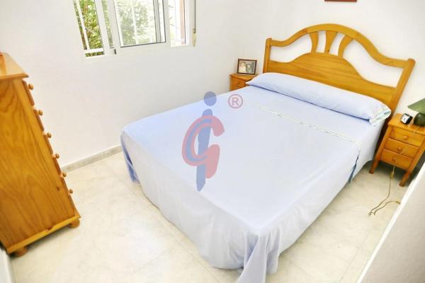 Piso en avenida de Cervantes, 190