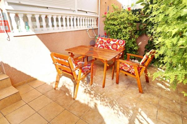 Piso en calle Maestro Alfonso Marín, 1