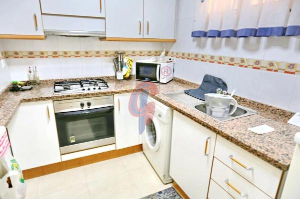 Piso en calle Maestro Alfonso Marín, 1