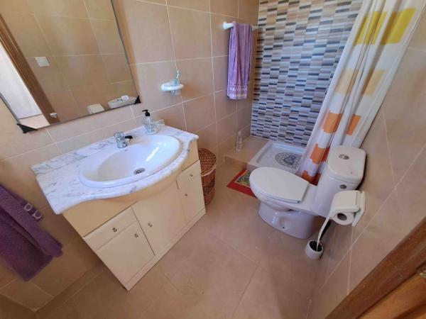 Chalet adosado en calle la Palomina